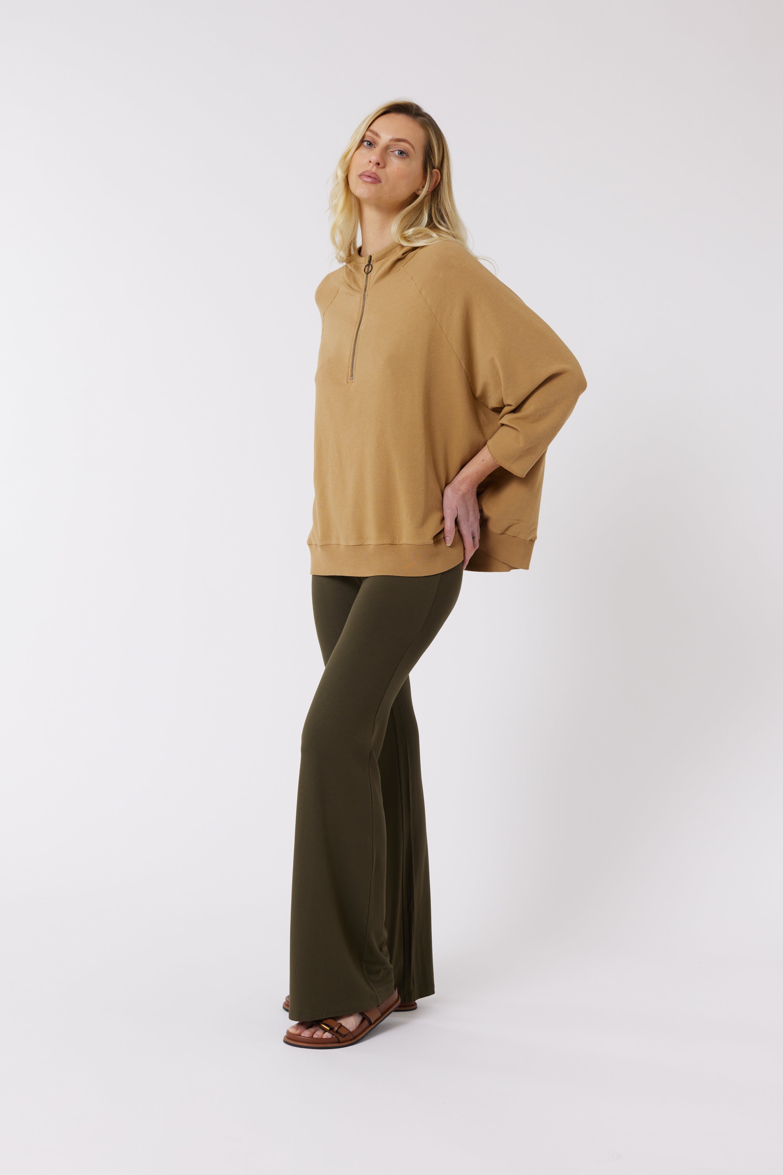 Pantalon MAX E26