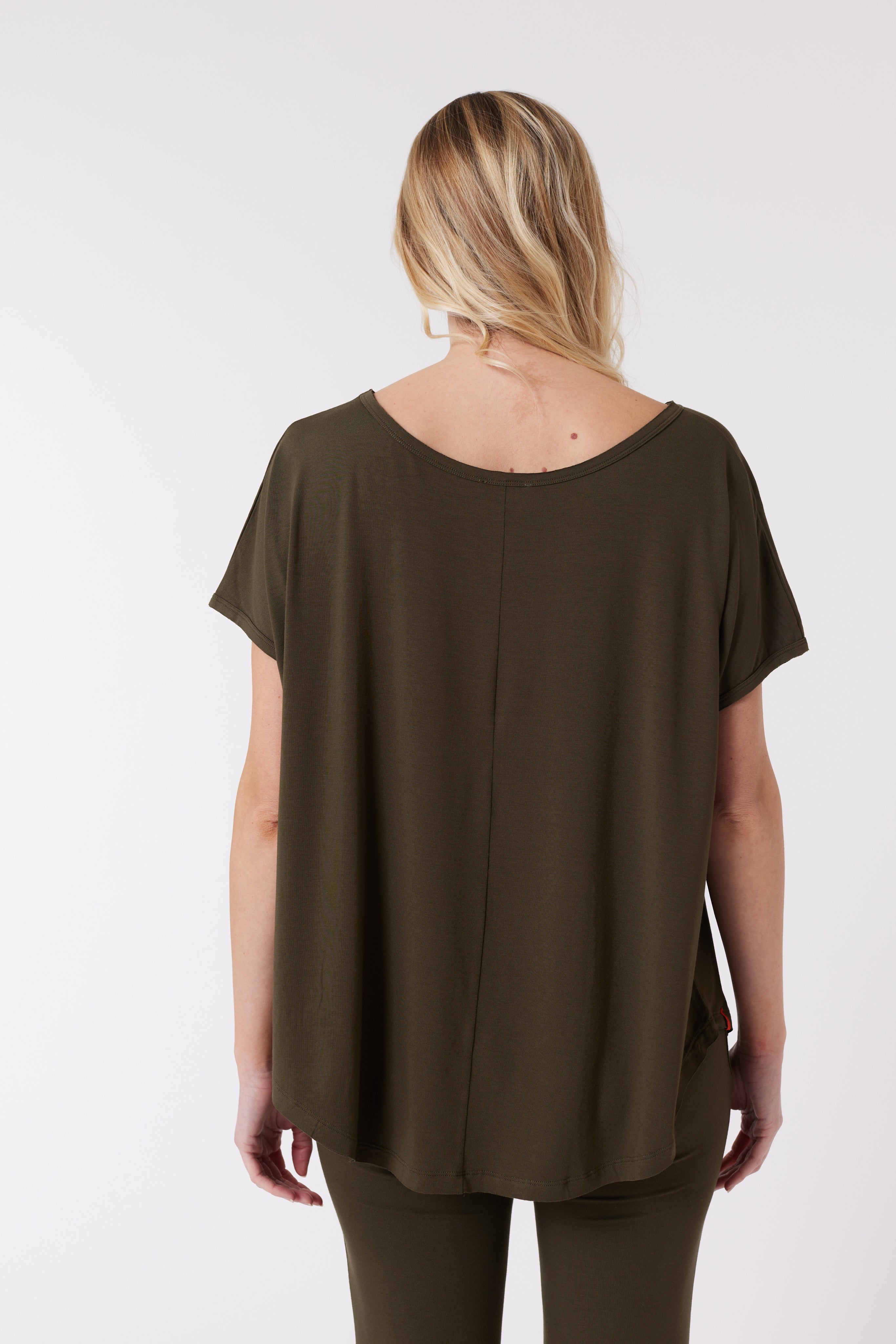 Top AMBRE E26