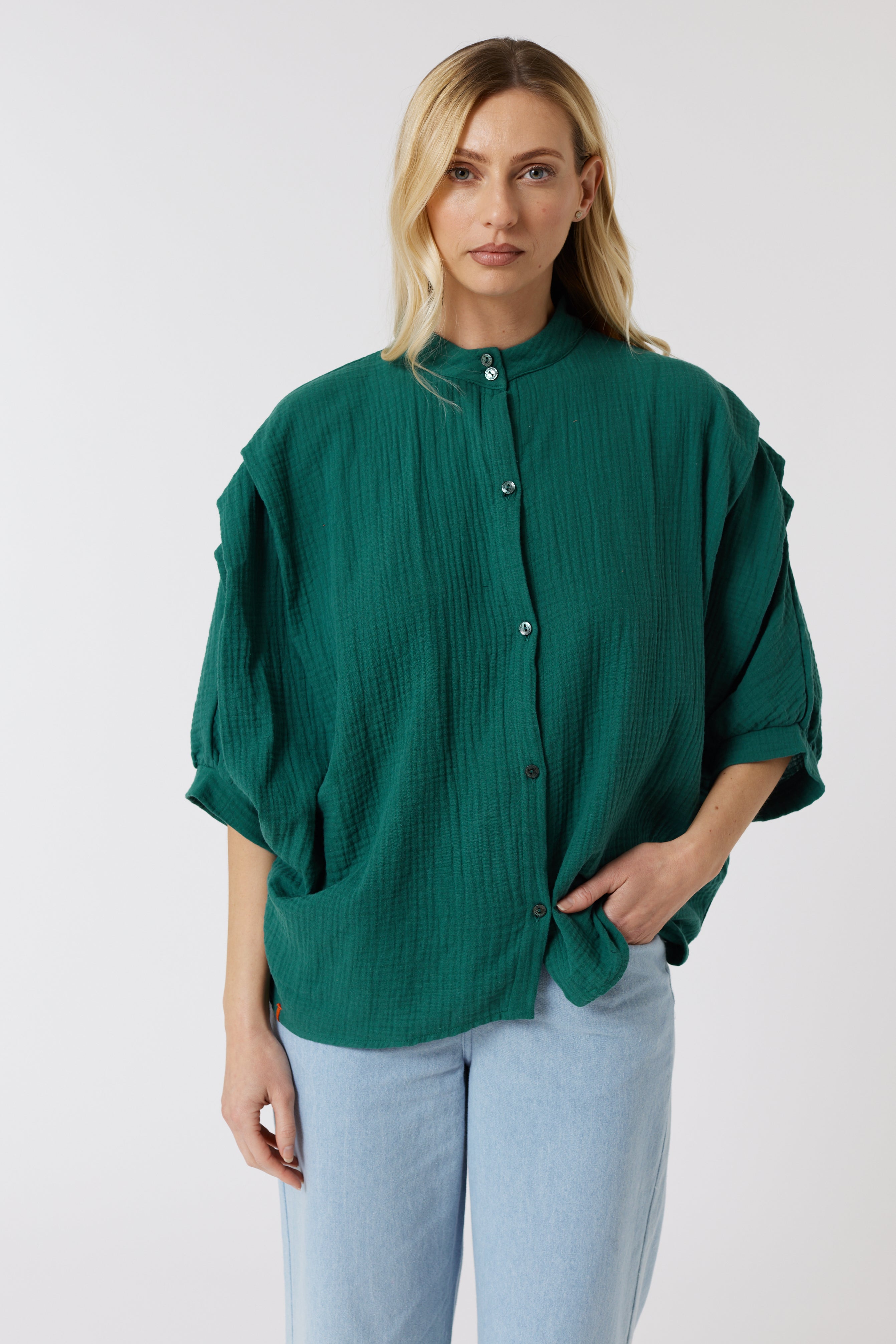 MOUREA E26 Shirt