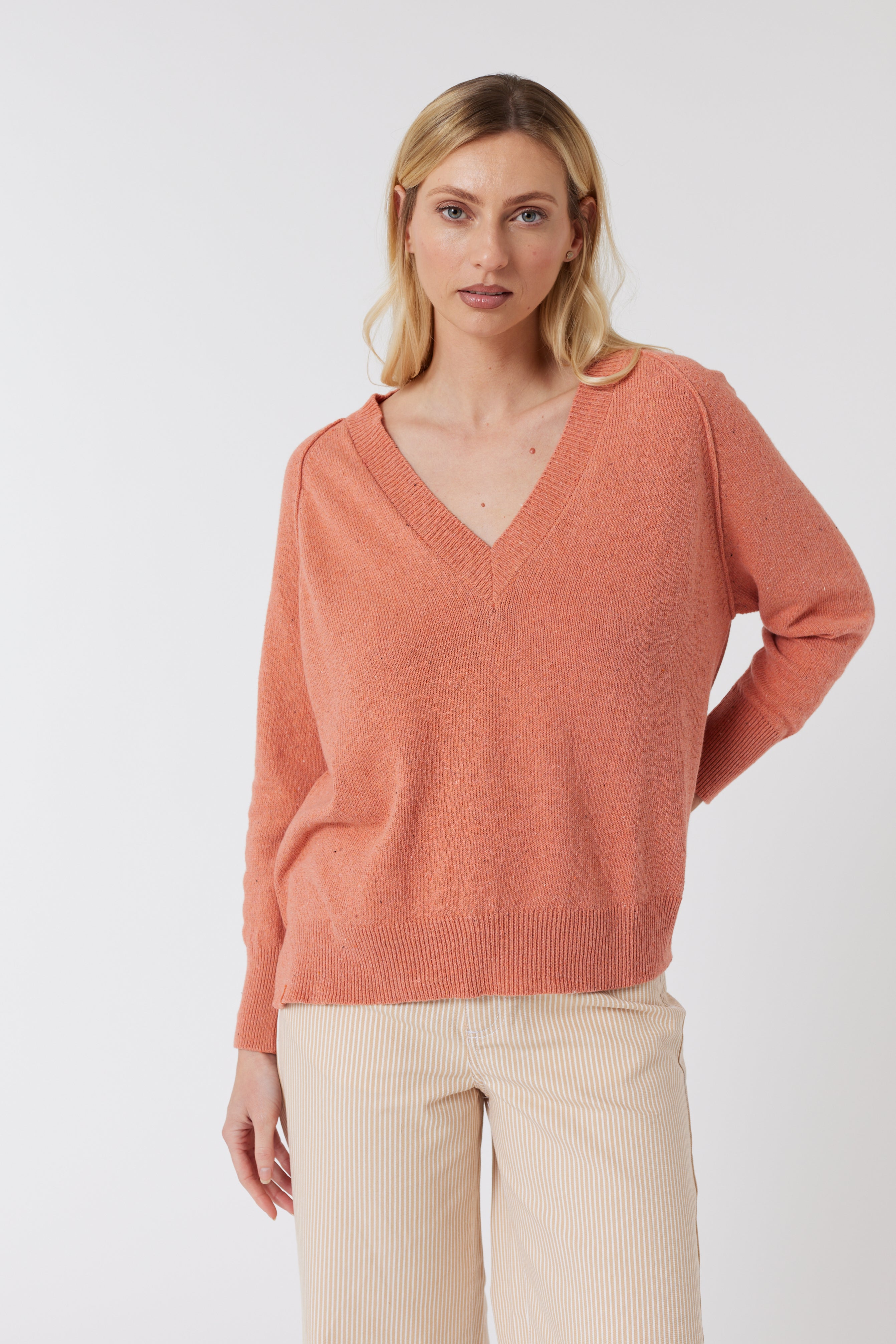 CLEO E26 Sweater