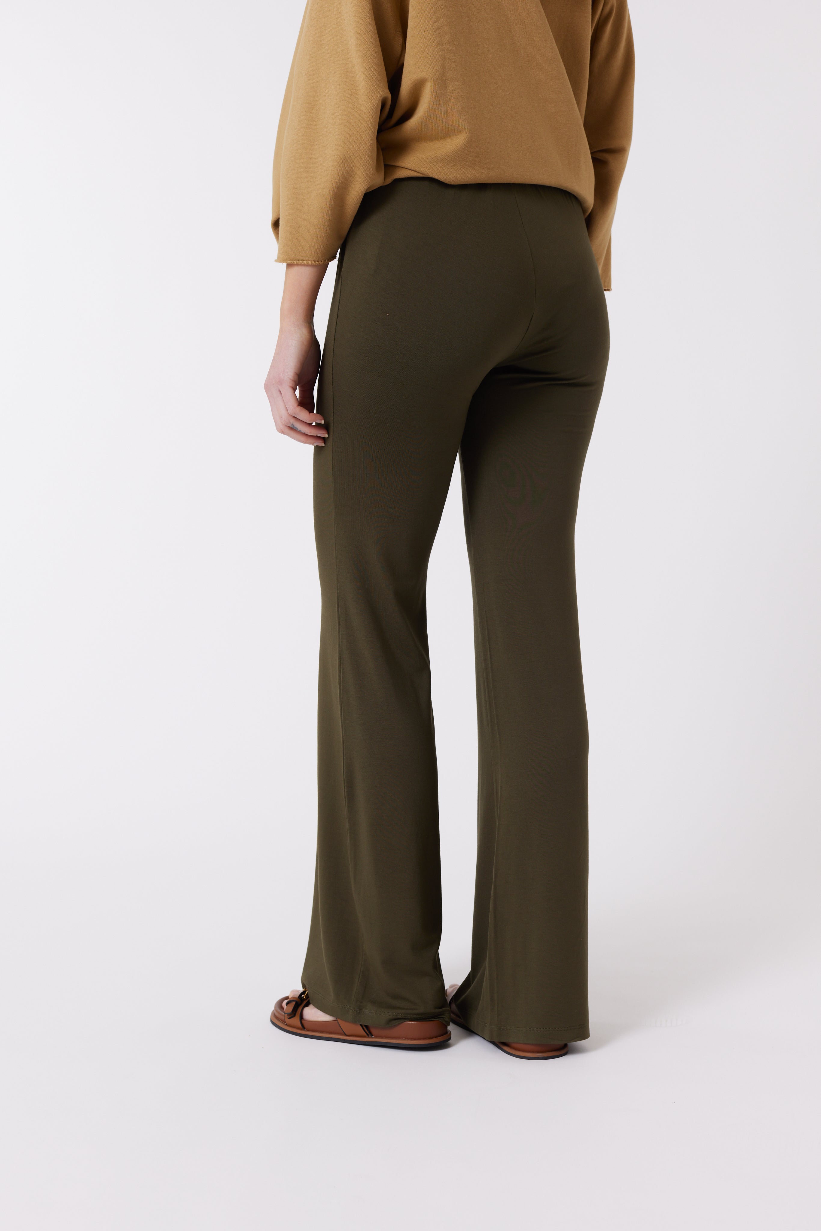 Pantalon MAX E26