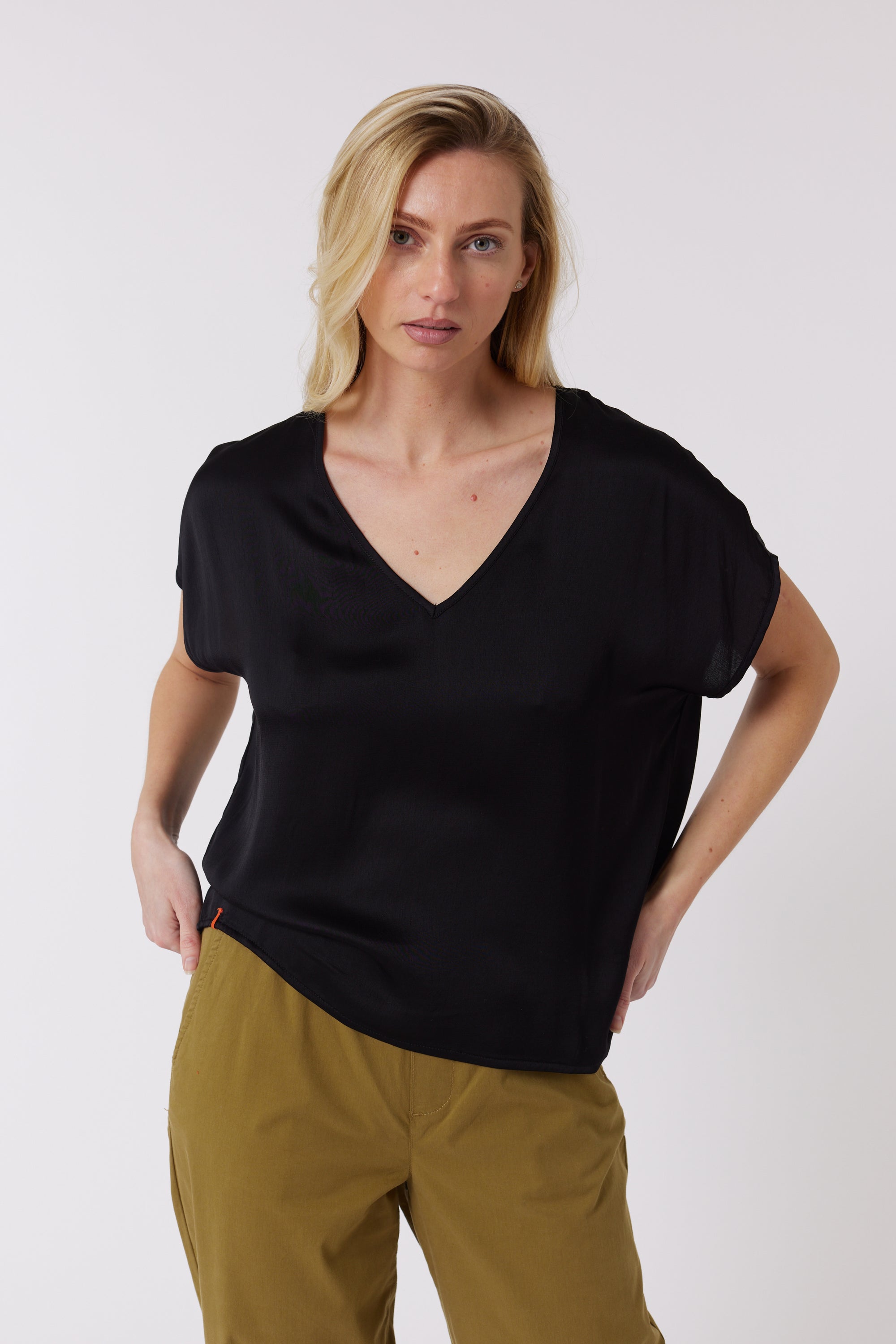 Top ELIE E26