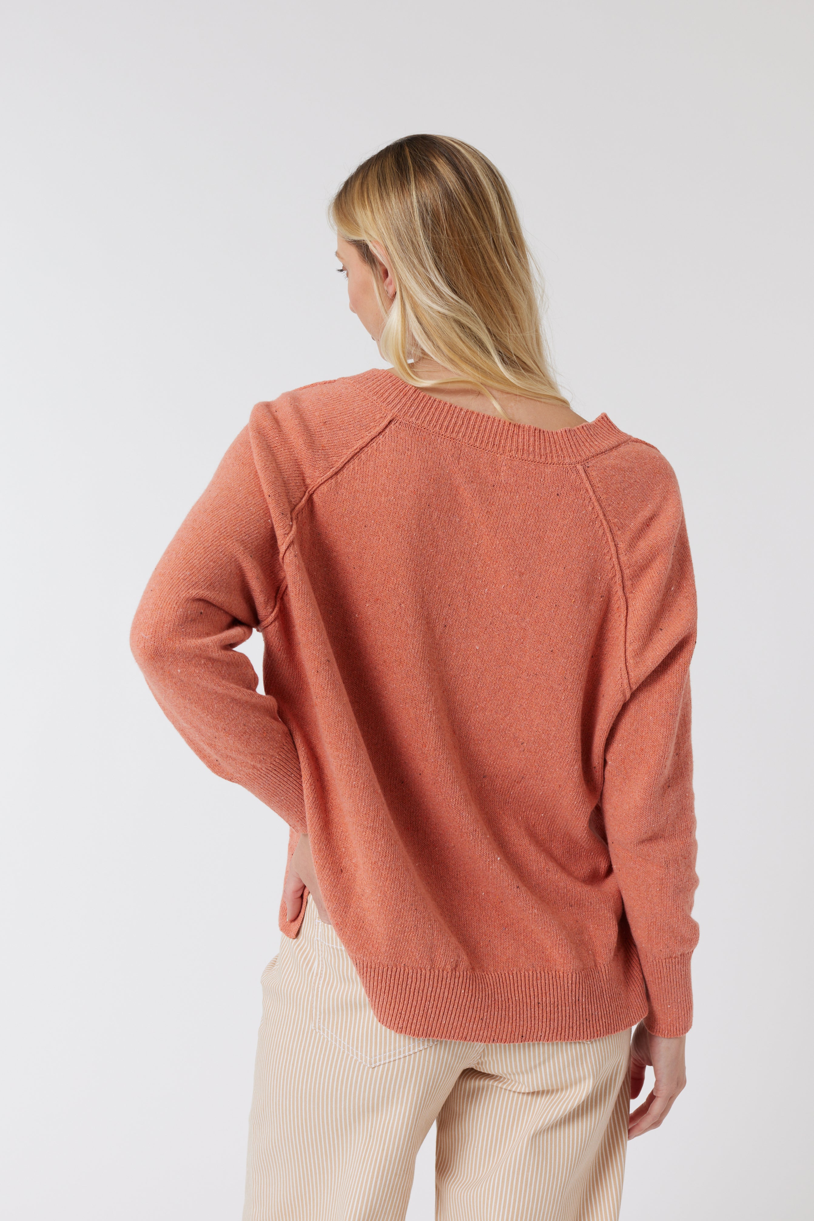 CLEO E26 Sweater